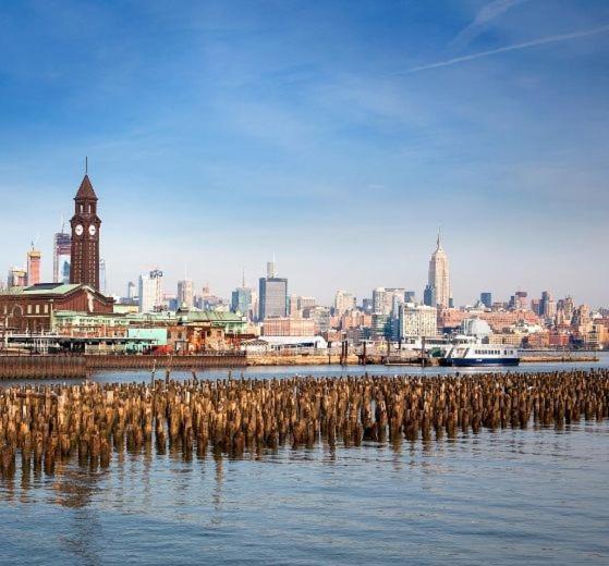 Chic Penthouse 15 Minutes From Nyc - Bus Stop At Doorstep Hoboken Eksteriør bilde