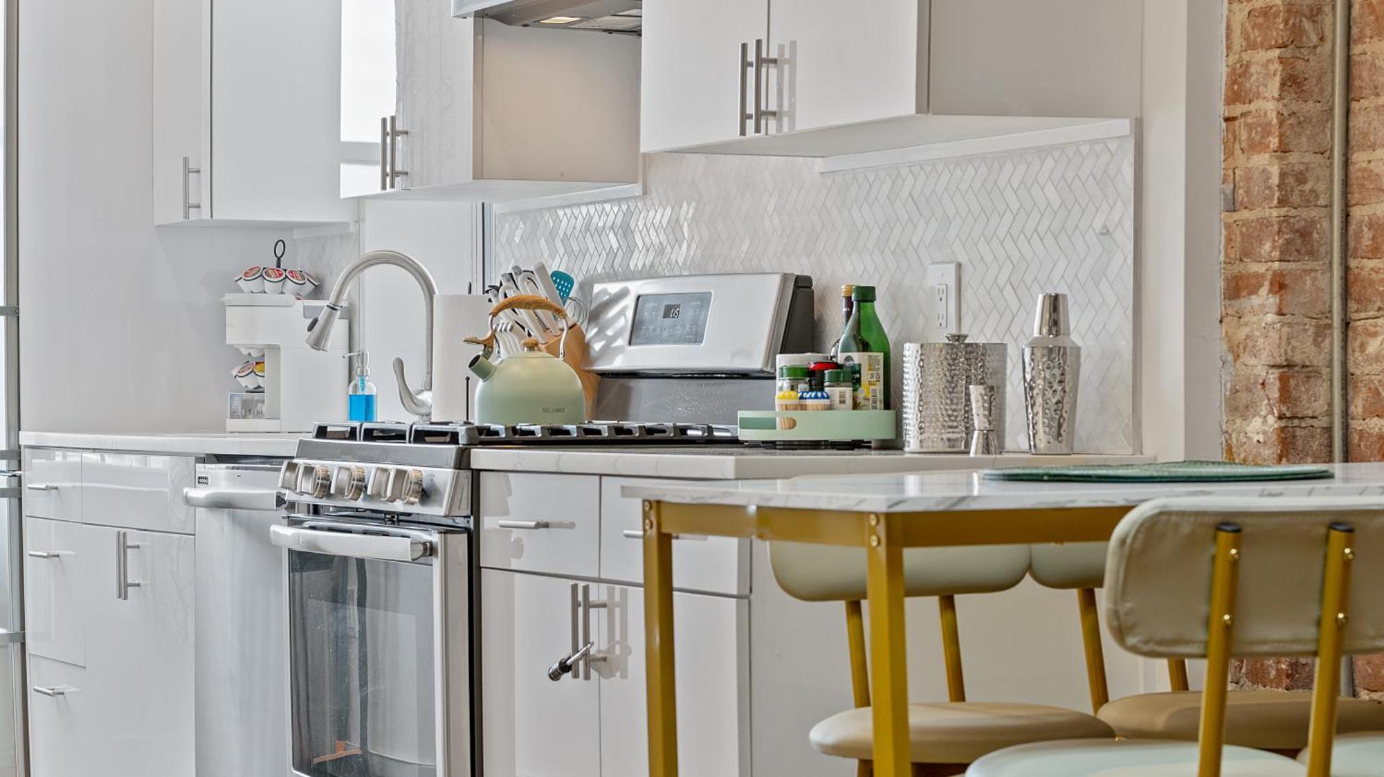 Chic Penthouse 15 Minutes From Nyc - Bus Stop At Doorstep Hoboken Eksteriør bilde