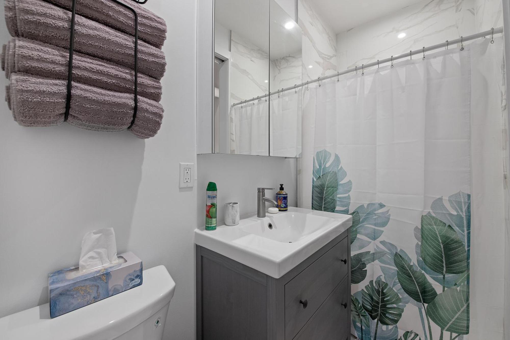 Chic Penthouse 15 Minutes From Nyc - Bus Stop At Doorstep Hoboken Eksteriør bilde